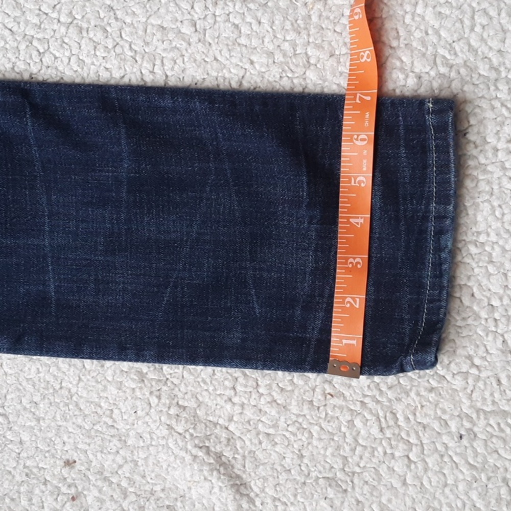 Robin Jeans - Picture 4 of 11